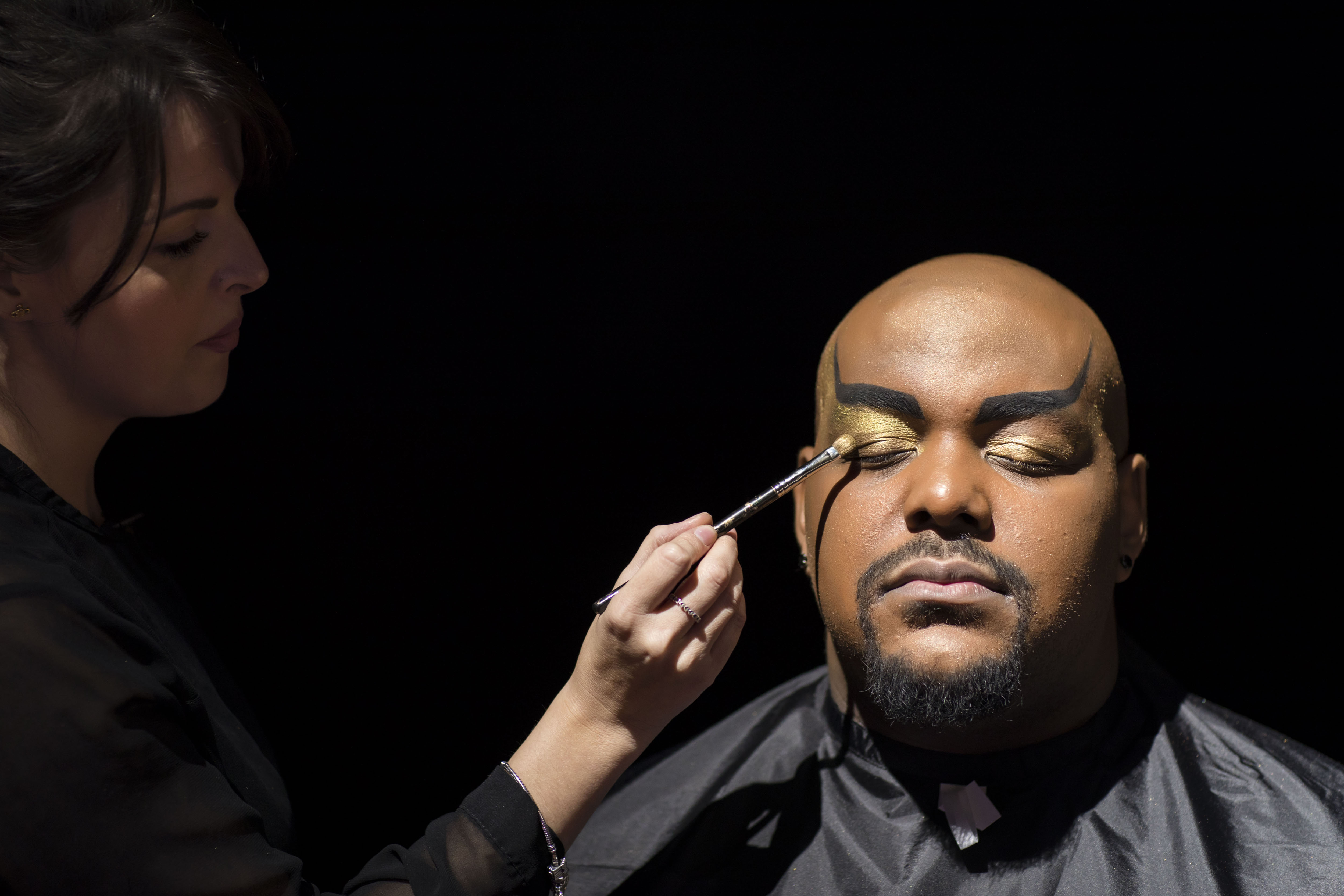 Disney x Mac Event 7 Disney Theatrical Group MAC Masterclass 6 May 2017. Azola Dlamini (Ensemble). Inspired by Rafiki design. Photographer Helen Maybanks (c) Disney (24)