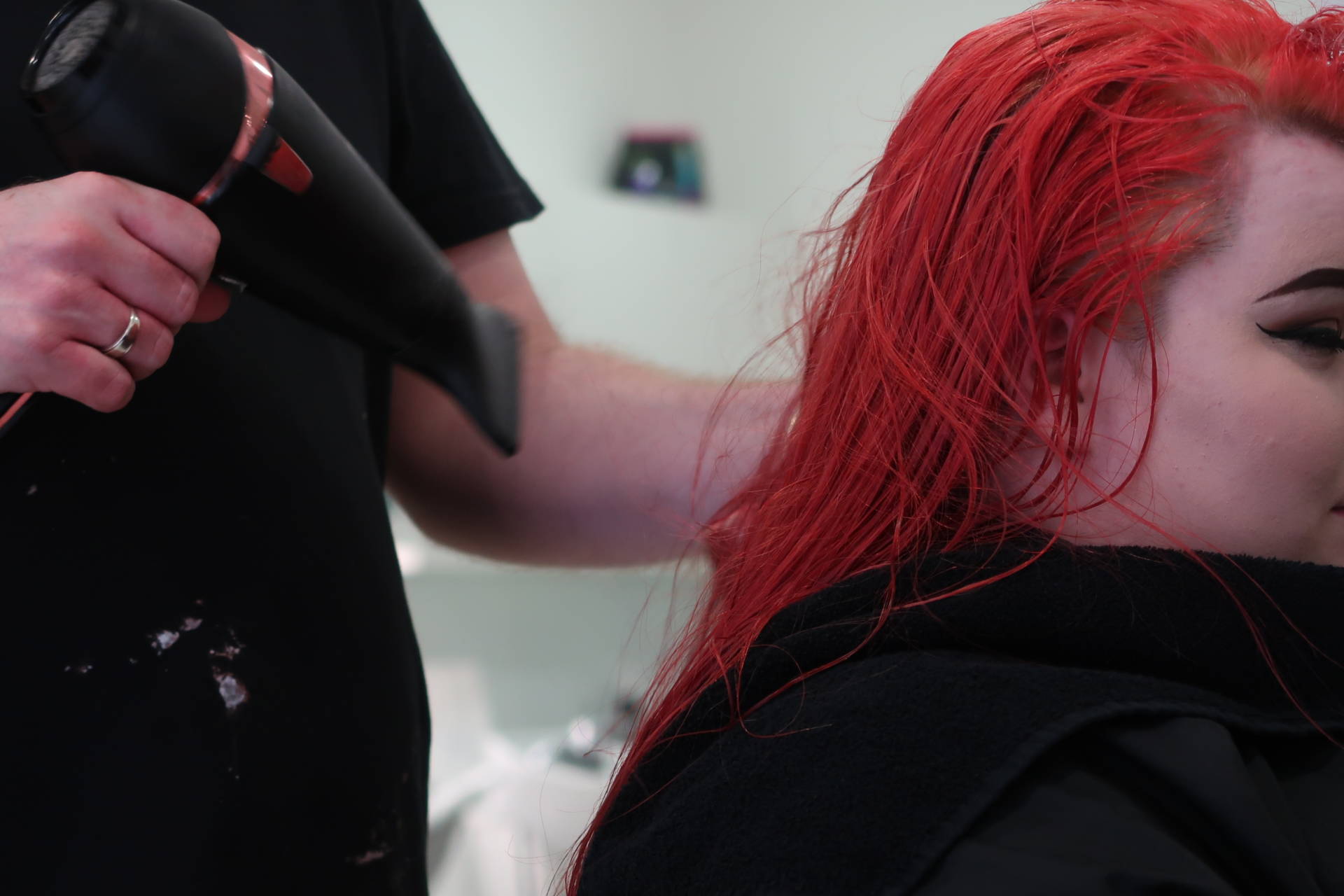L'Oreal Smartbond at Regis Meadowhall