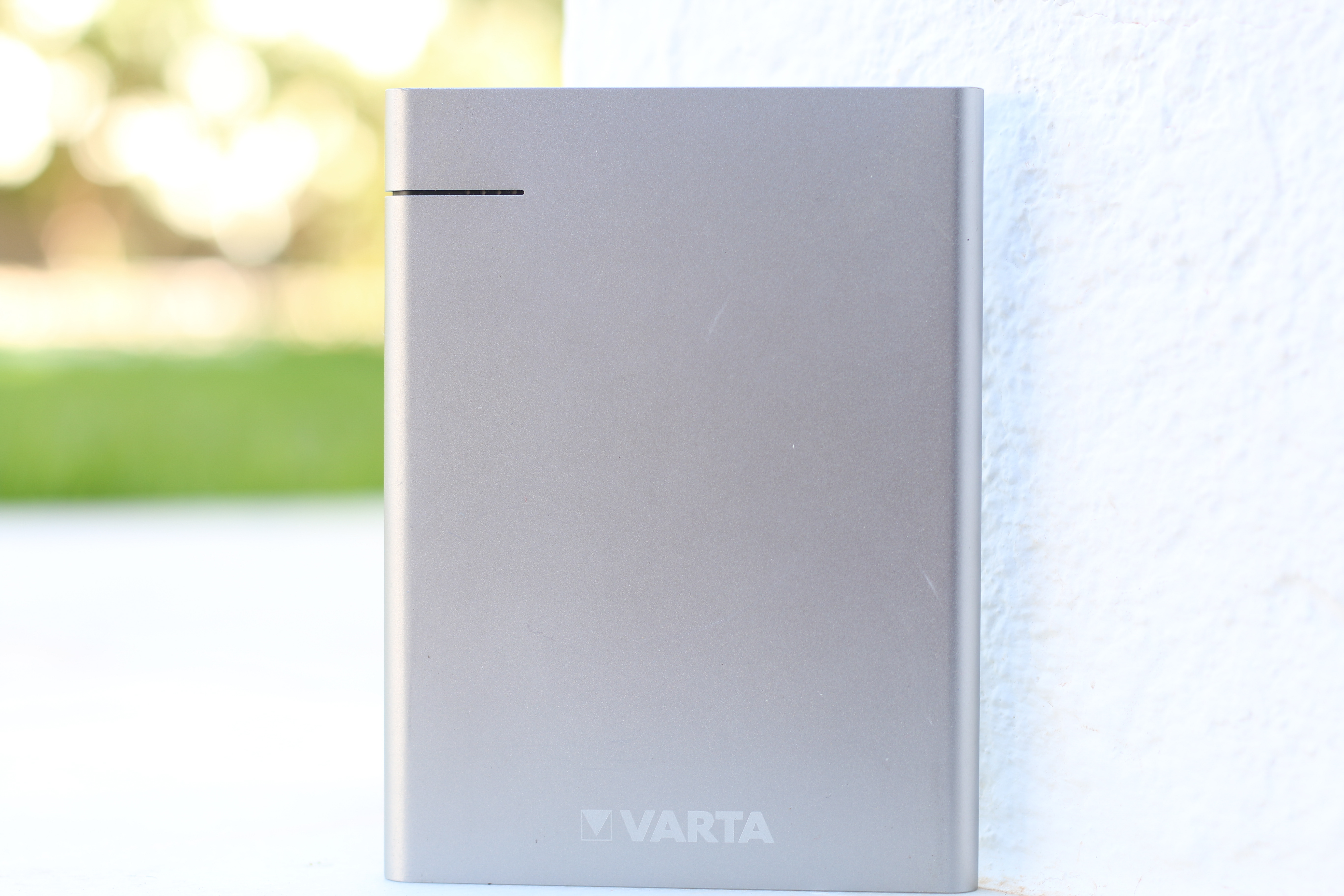 Holiday Gadgets & Beauty Products 1 holiday gadgets, Varta Slim Power Bank