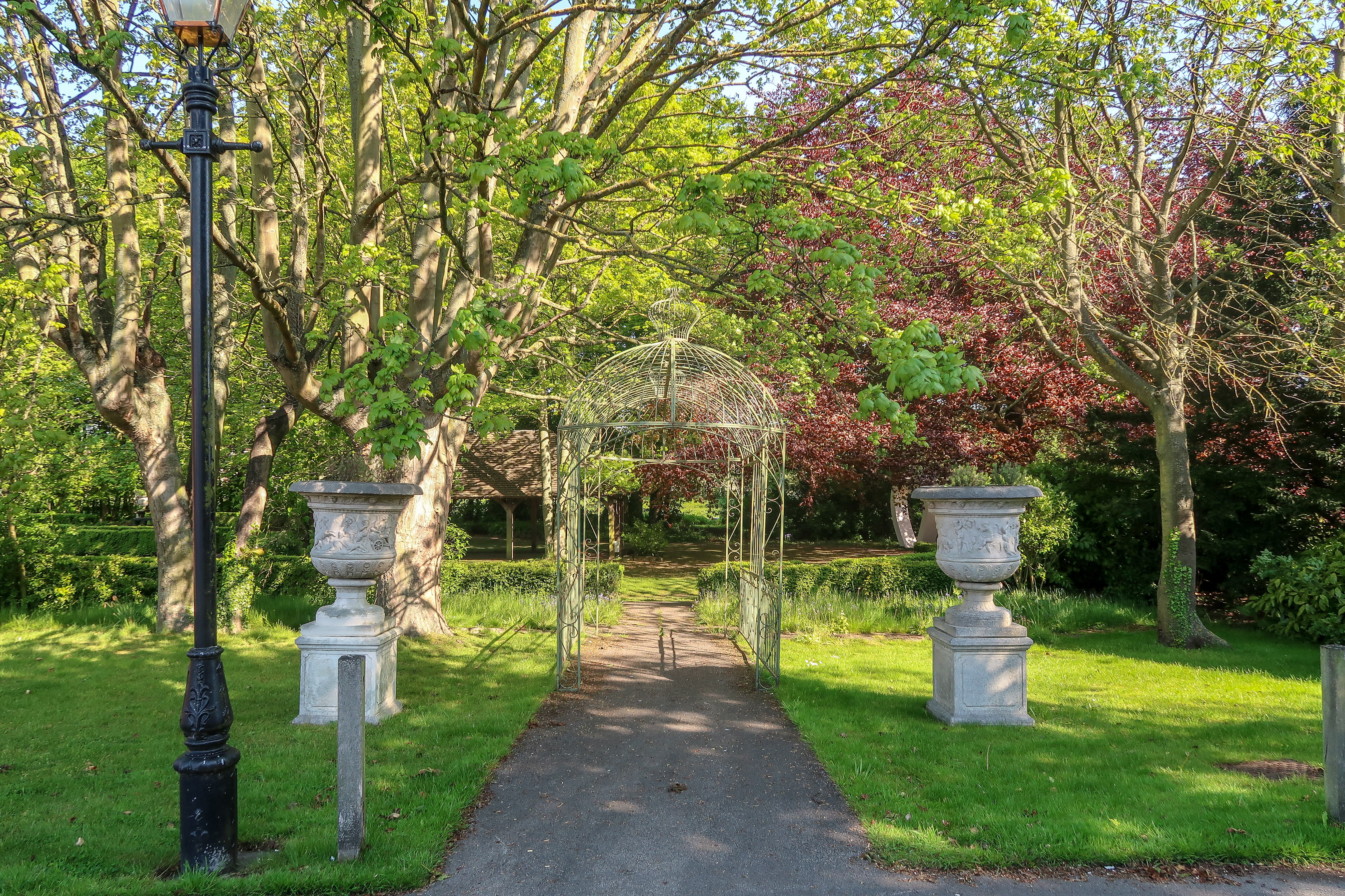 Ye Olde Bell Spa Review, georgina grogan, shemightbeloved