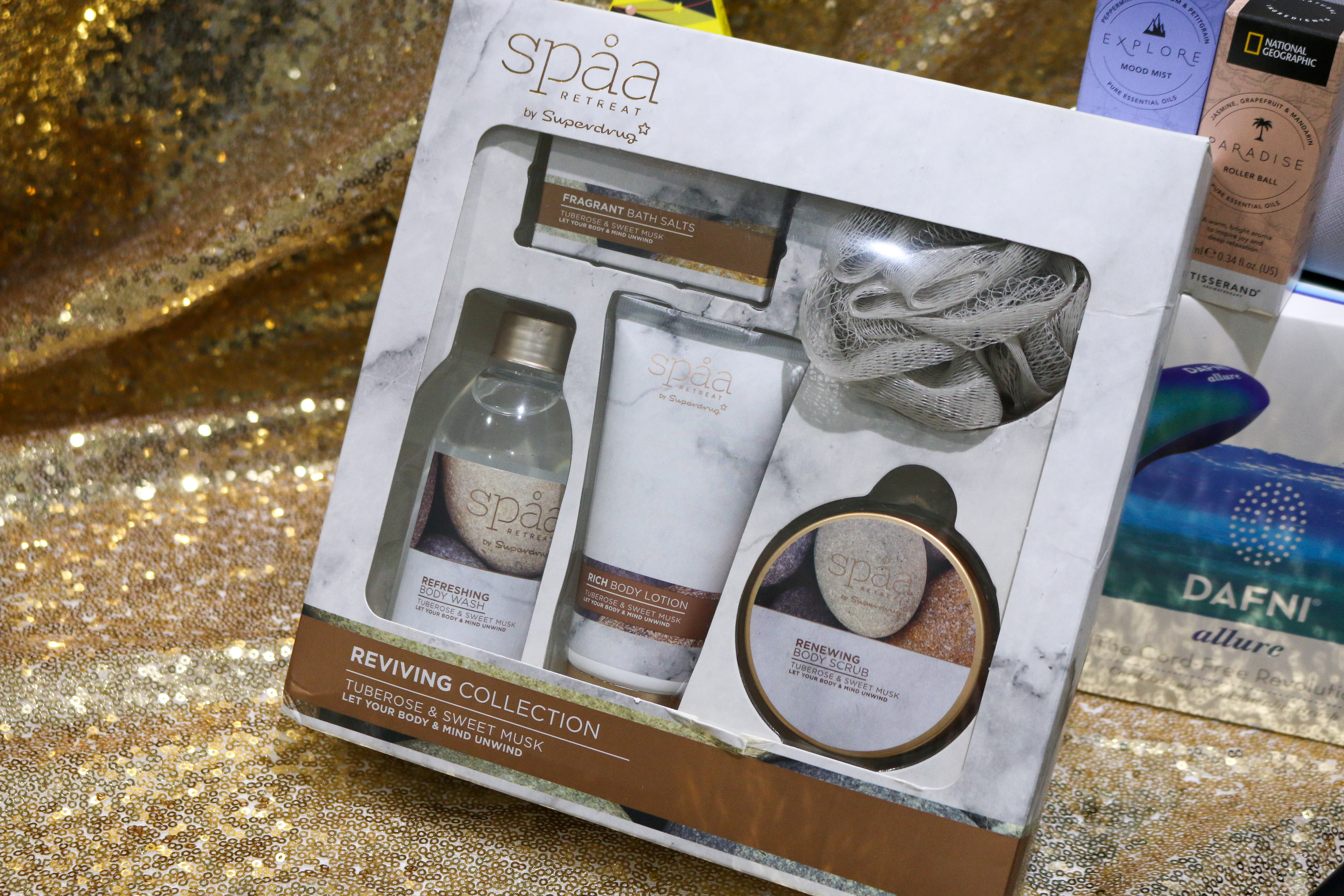 Christmas Gift Guide For Women 2019 13 Spaa Retreat Gift Set Superdrug