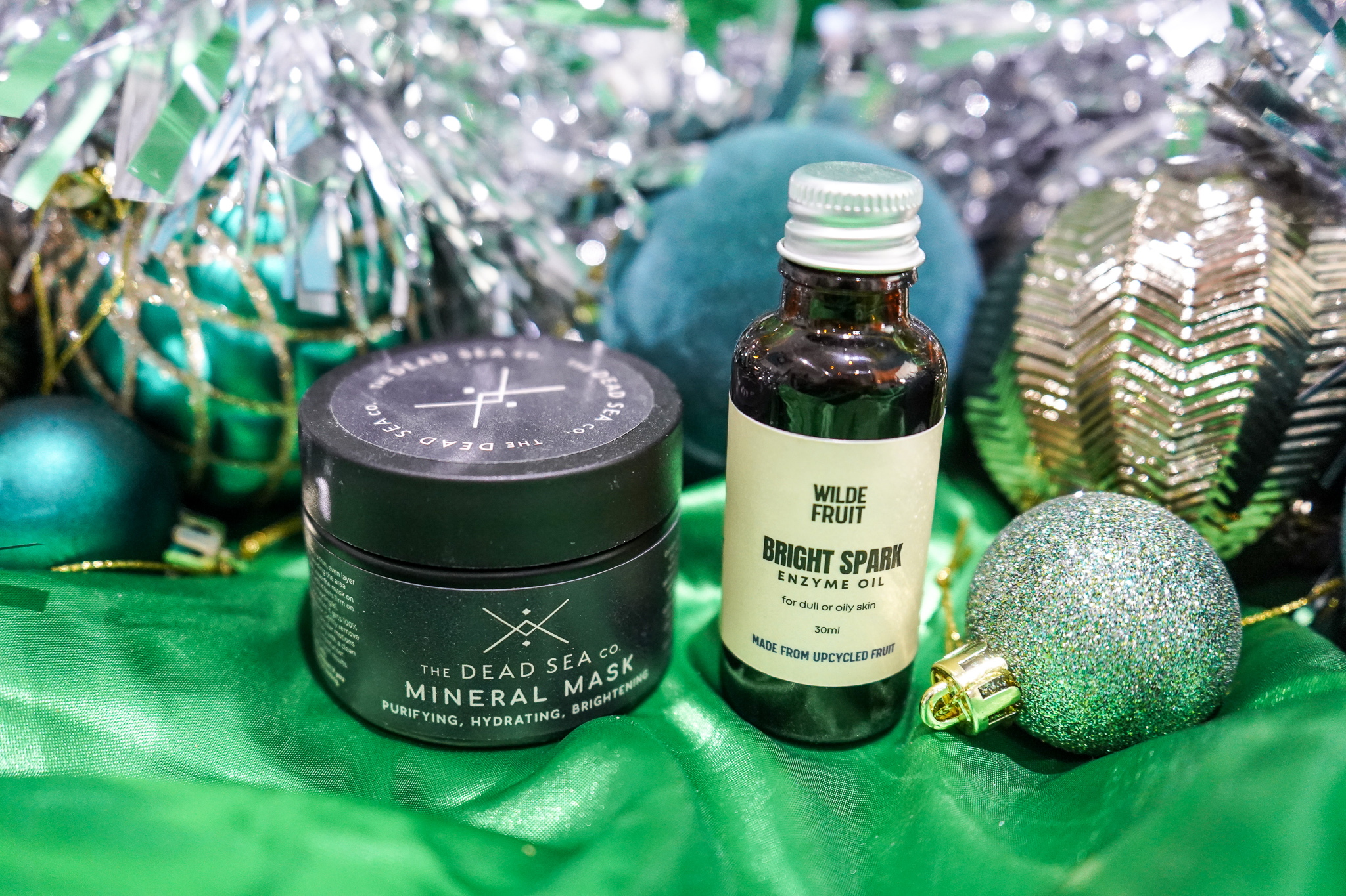Christmas Gift Guide 2021 Part 2 8 The Dead Sea Co Mineral Mask, Wilde Fruit Bright Spark Enzyme Oil