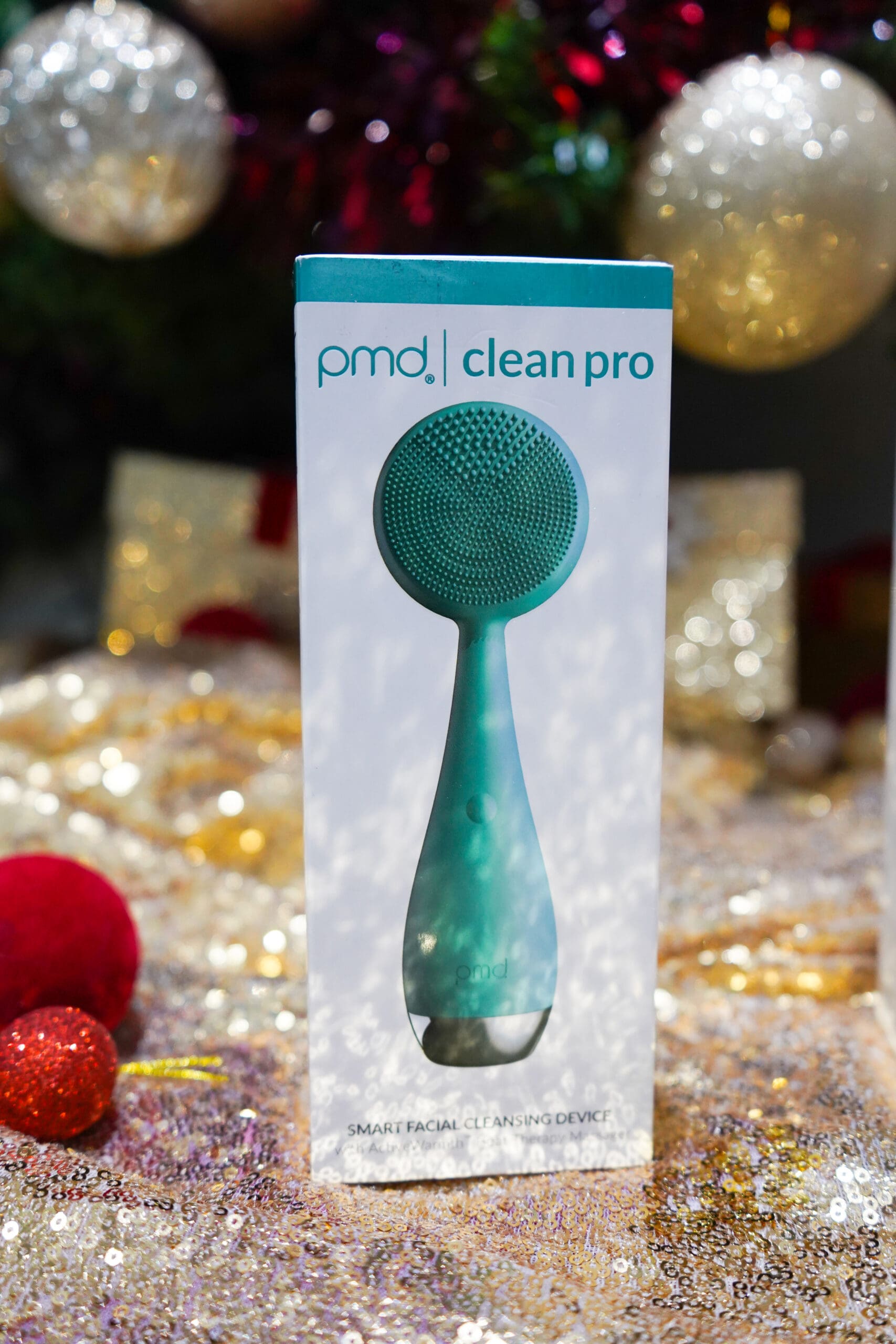 Women’s Christmas Gift Guide 2022 40 PMD – Clean Pro Cleansing Brush
