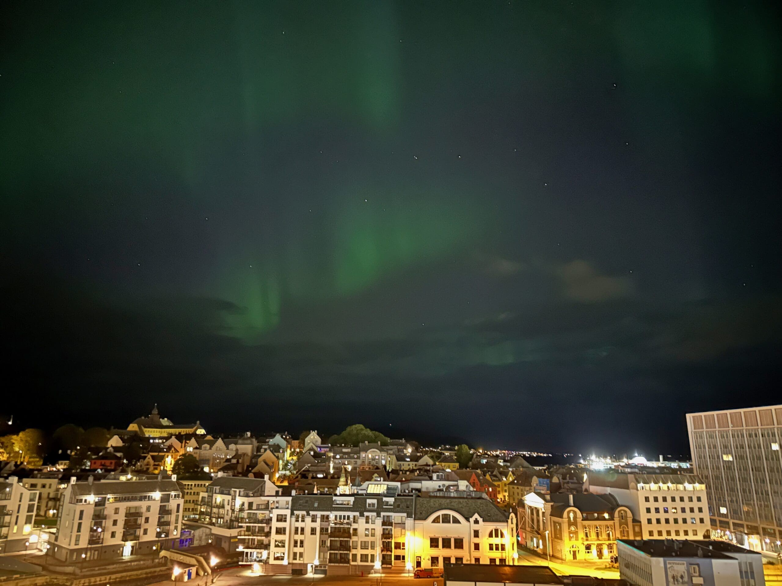 P&O Iona Norwegian Fjords Cruise 14 northern lights