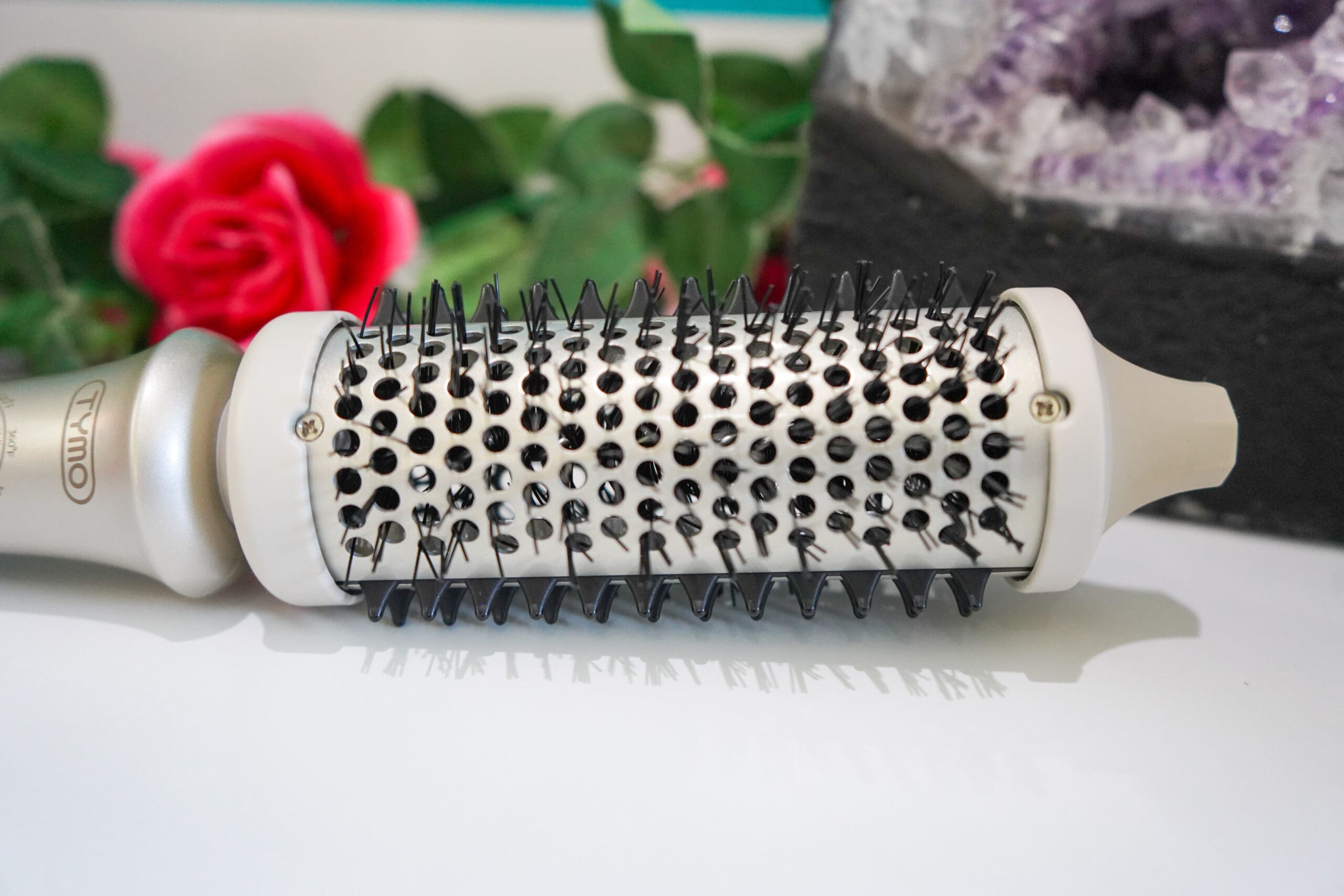 TYMO STYLUX Thermal Brush Review: The Ultimate Blowout Tool? 3 TYMO STYLUX Review
