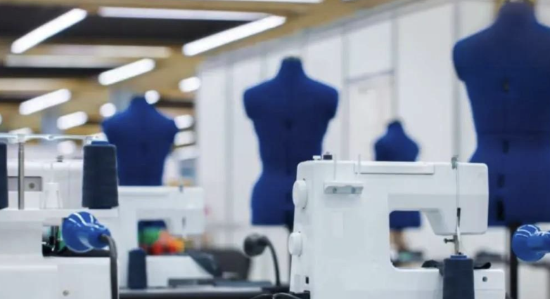 Why Personalized Fashion Is The Silent Style Revolution of 2025 1