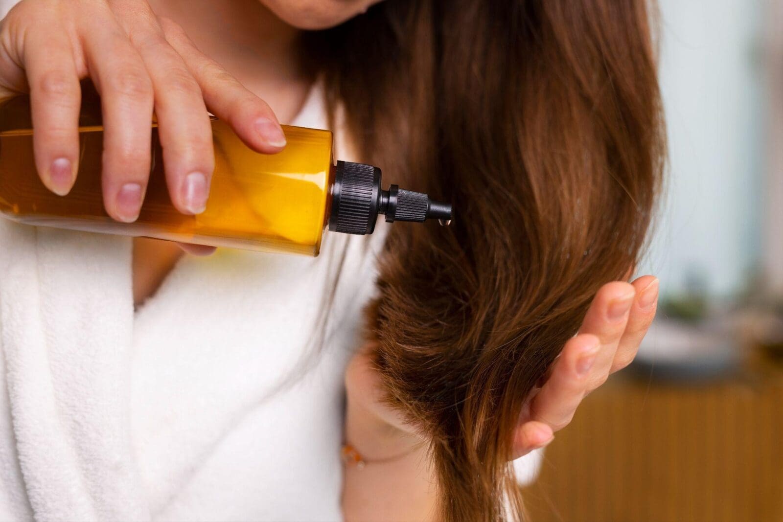 The Hidden Downsides of Heavy Hair Oils Indians Swear By 1 The Hidden Downsides of Heavy Hair Oils Indians Swear By 1
